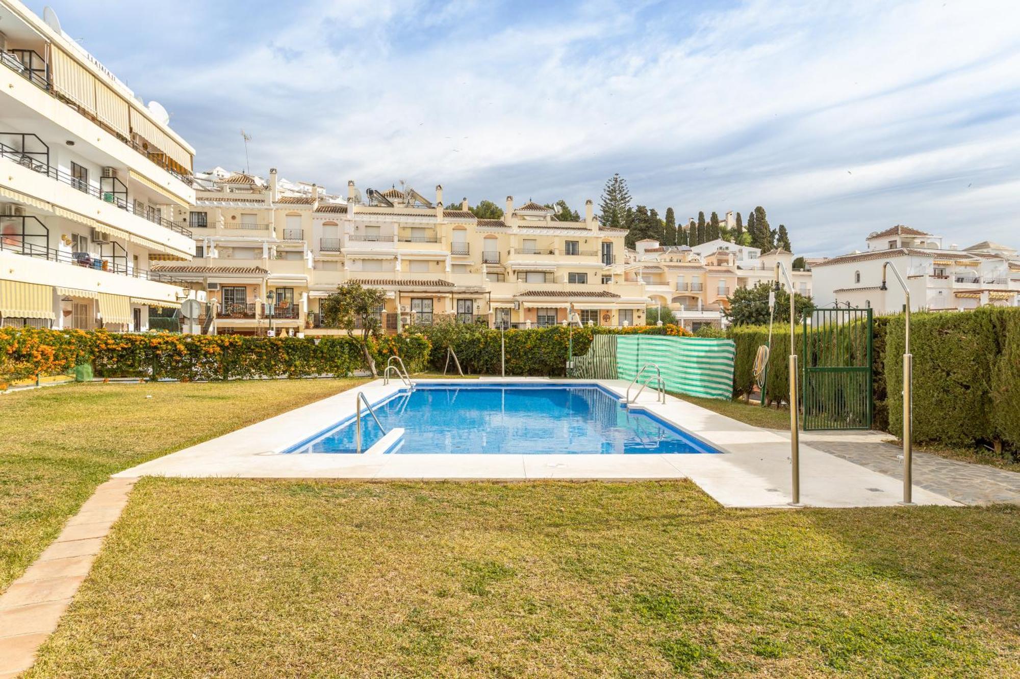 Bright And Spacious 2 Bed Apt Нерха Экстерьер фото