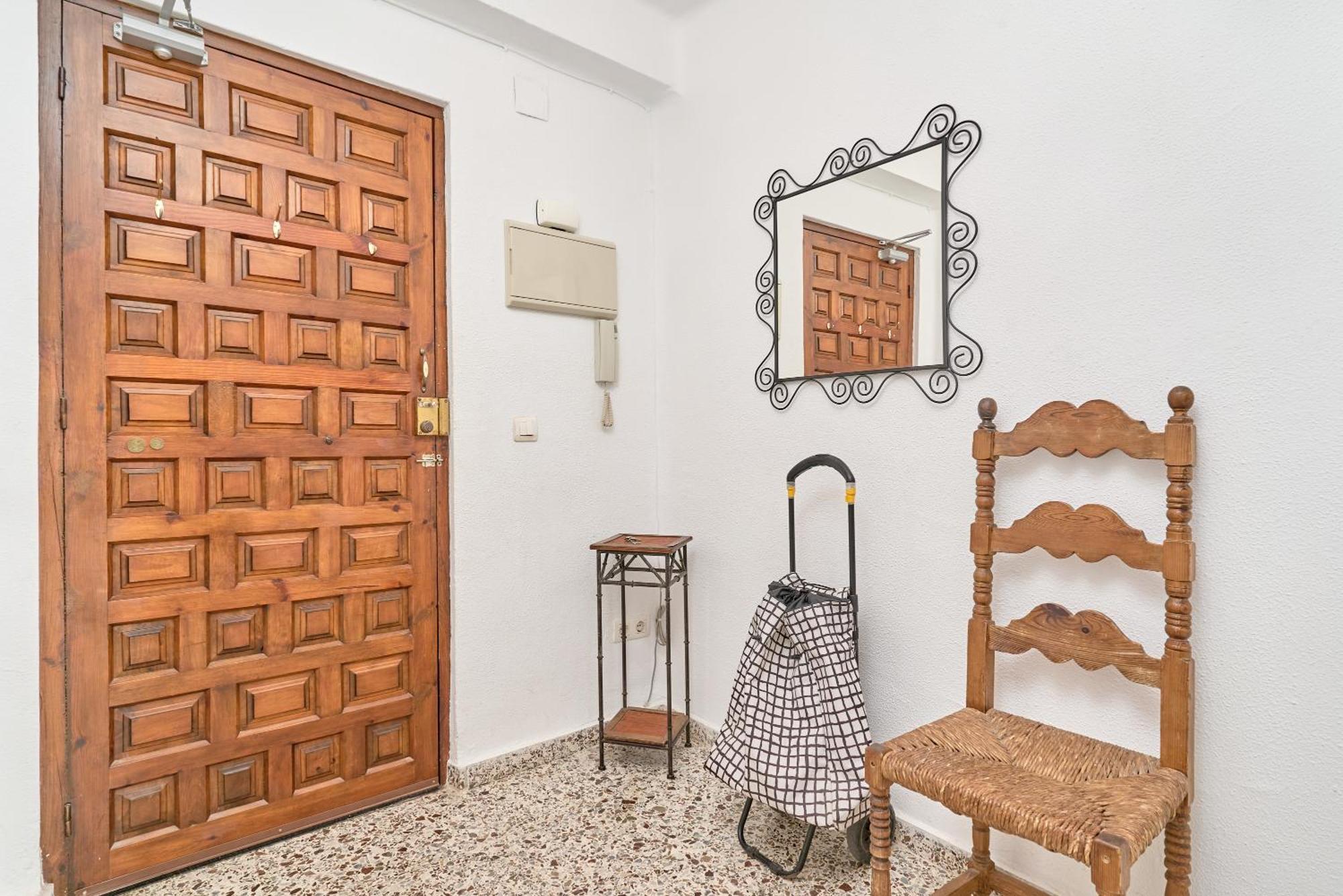 Bright And Spacious 2 Bed Apt Нерха Экстерьер фото