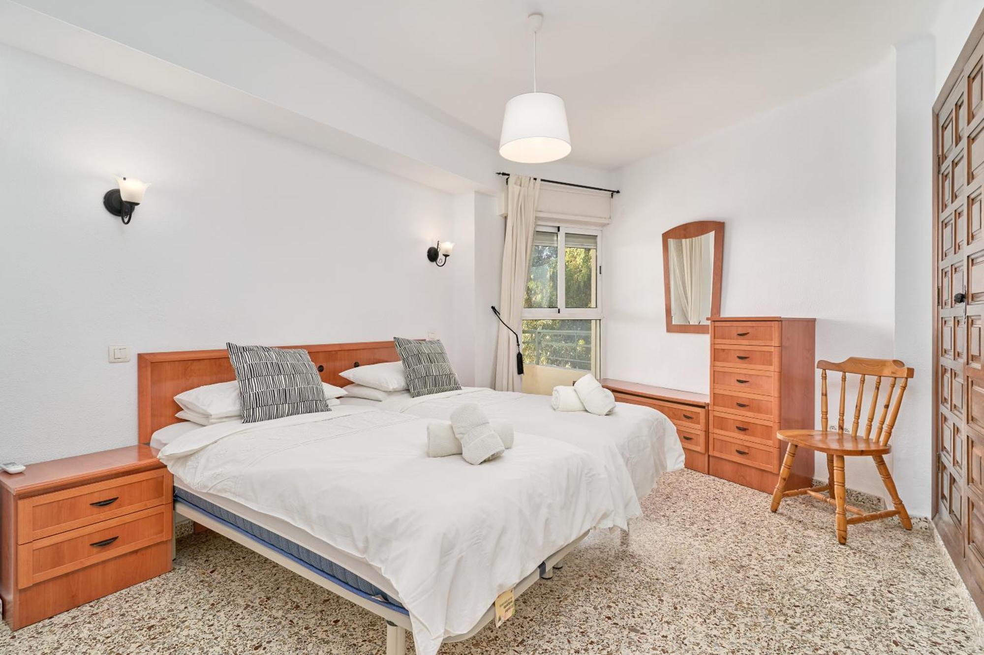 Bright And Spacious 2 Bed Apt Нерха Экстерьер фото